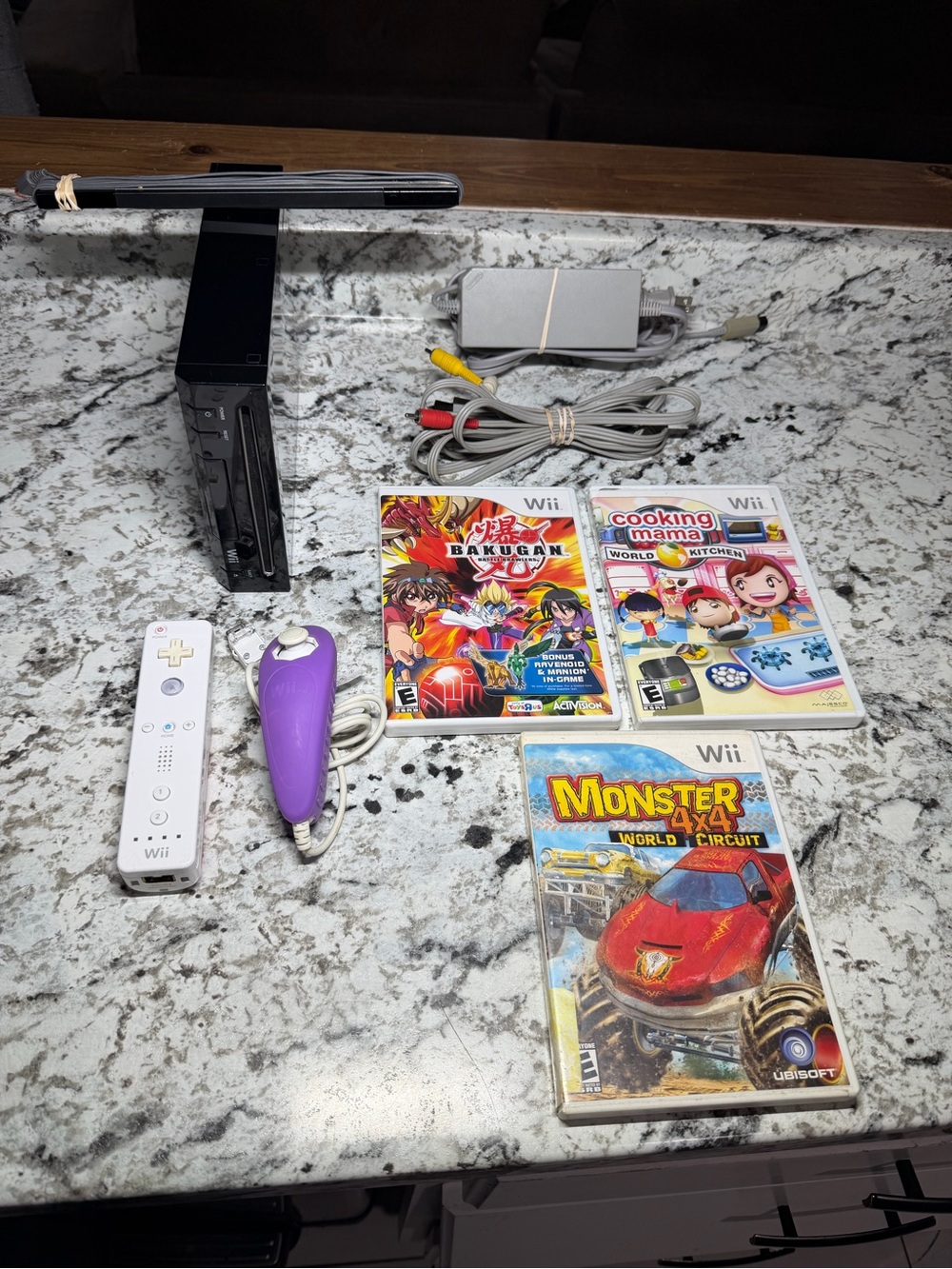Nintendo wii console with 3 games